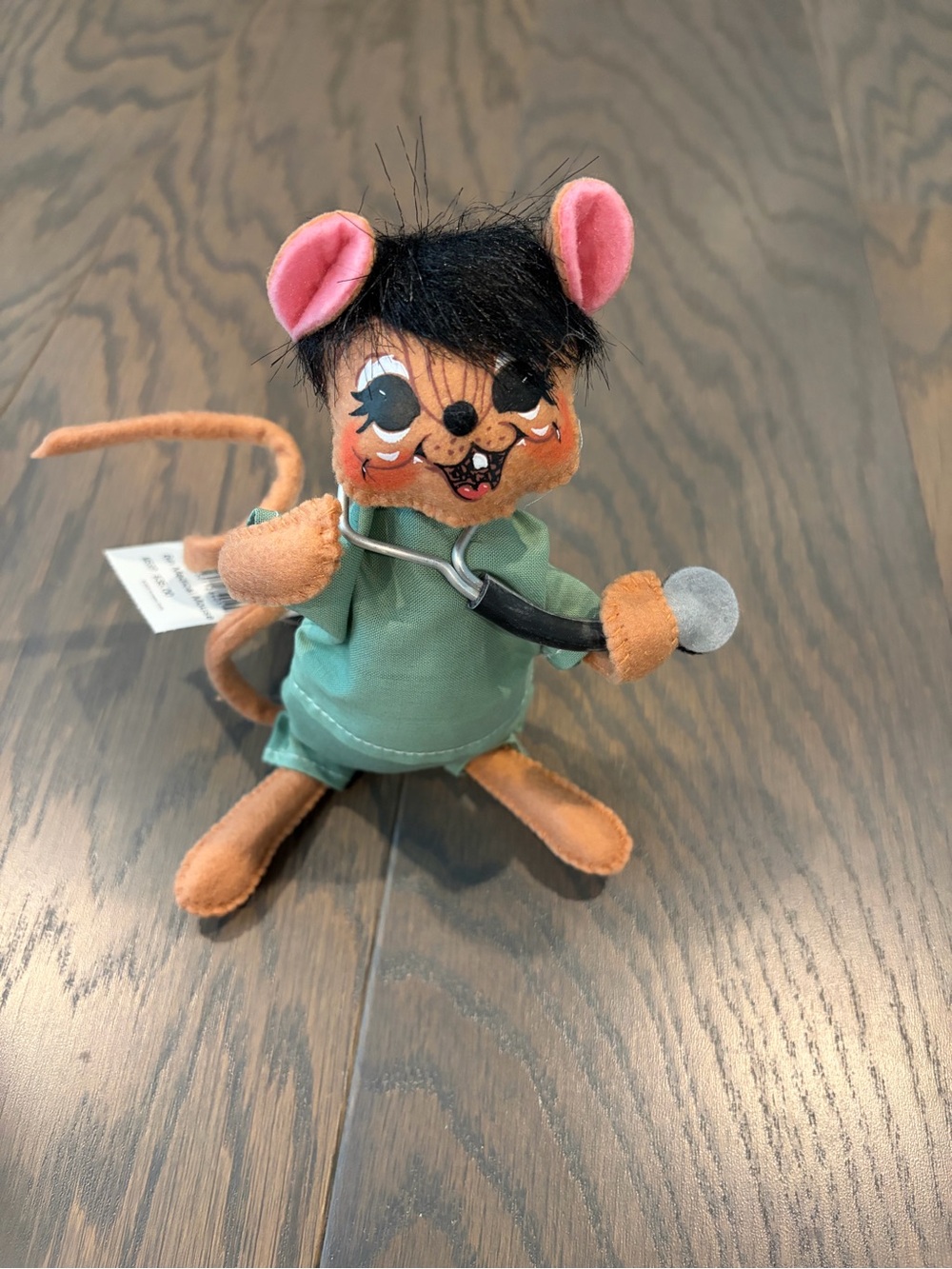 Annalee Brown Nurse Medical Mouse Doll Figure new with tags